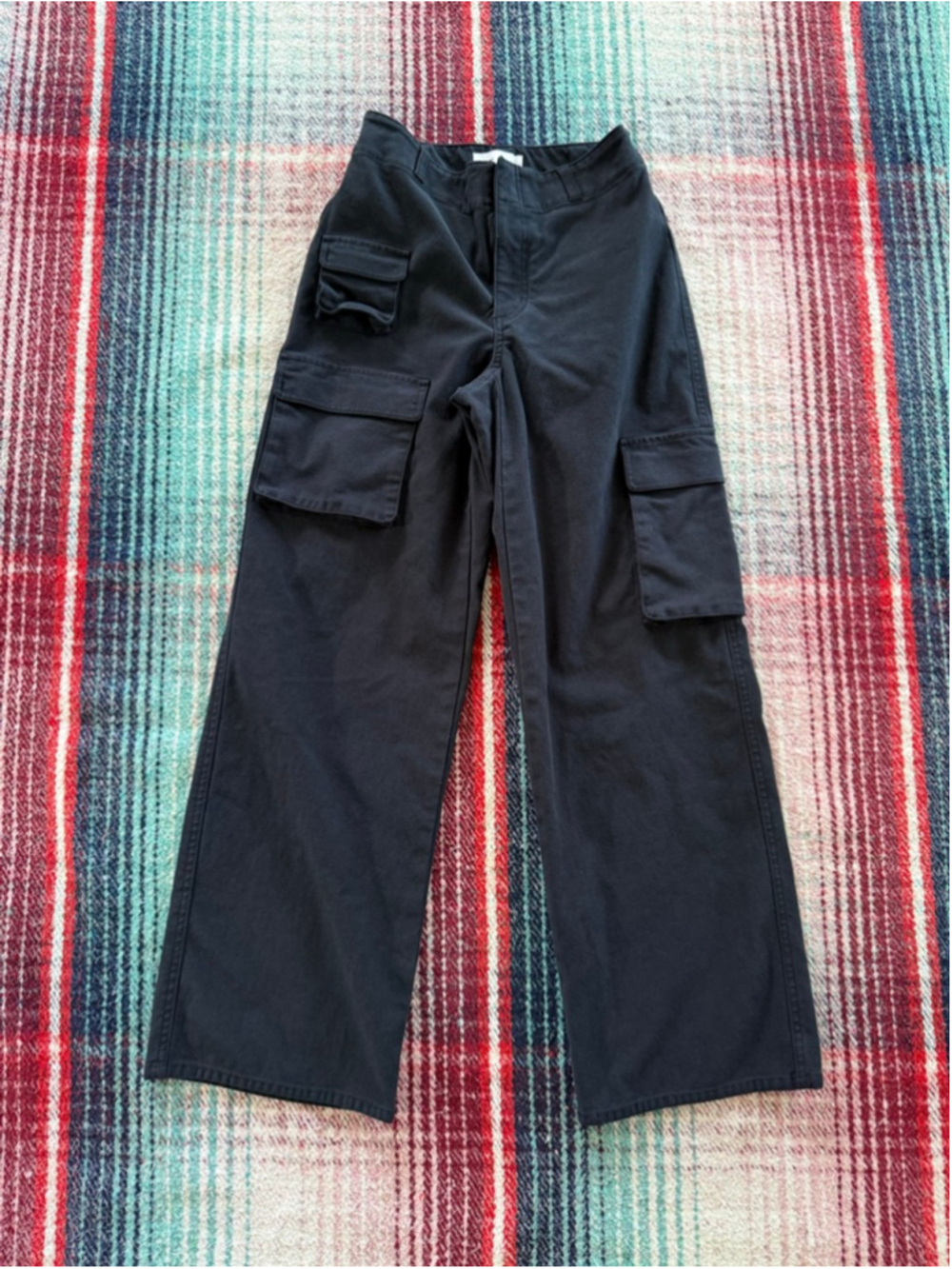 Women's TNA Black Wide Leg Cargo Pants Size 2